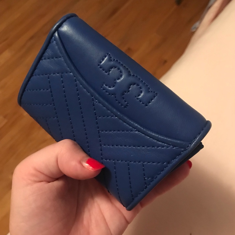 4TH SALE Authentic Tory Burch Wallet 4TH SALE